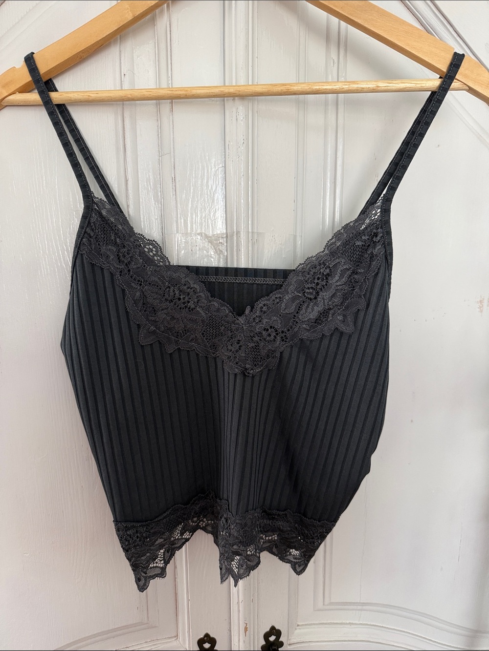 Charcoal Gray Ribbed Lace Trim Camisole Tank Top XL Romantic Goth Y2K